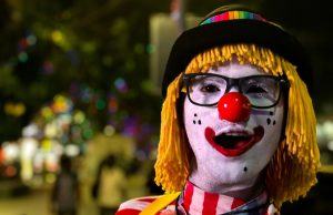 Read more about the article Бъди лидера, от който се нуждаят, но изглеждай като клоун